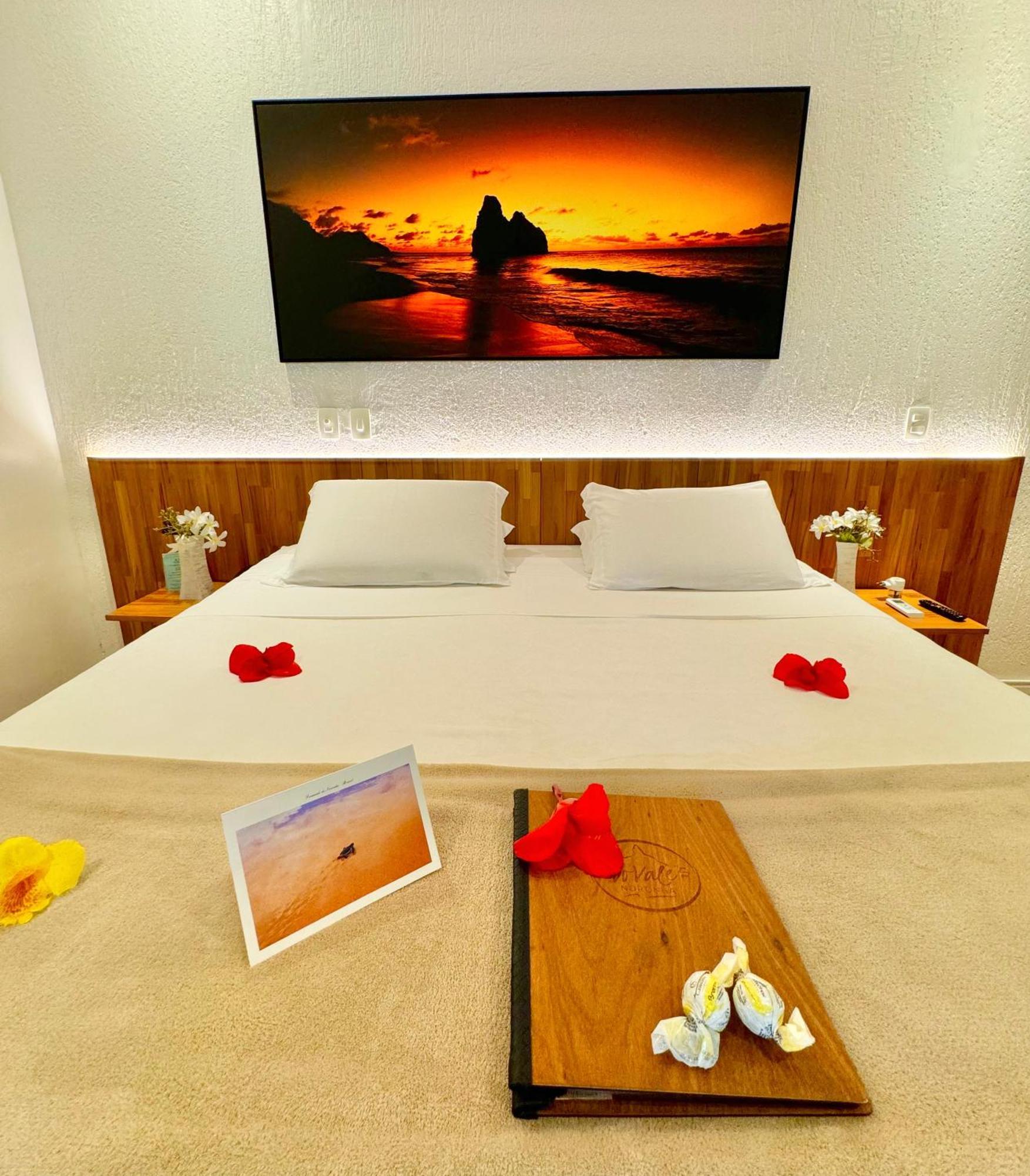 费尔南多 - 迪诺罗尼亚 瓦尔杜旅馆酒店 客房 照片